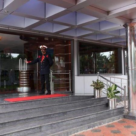 Nila Residency Hotel Shoranur Zewnętrze zdjęcie
